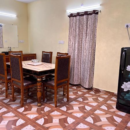 Dwaraka Home Stay 蒂鲁帕蒂 外观 照片